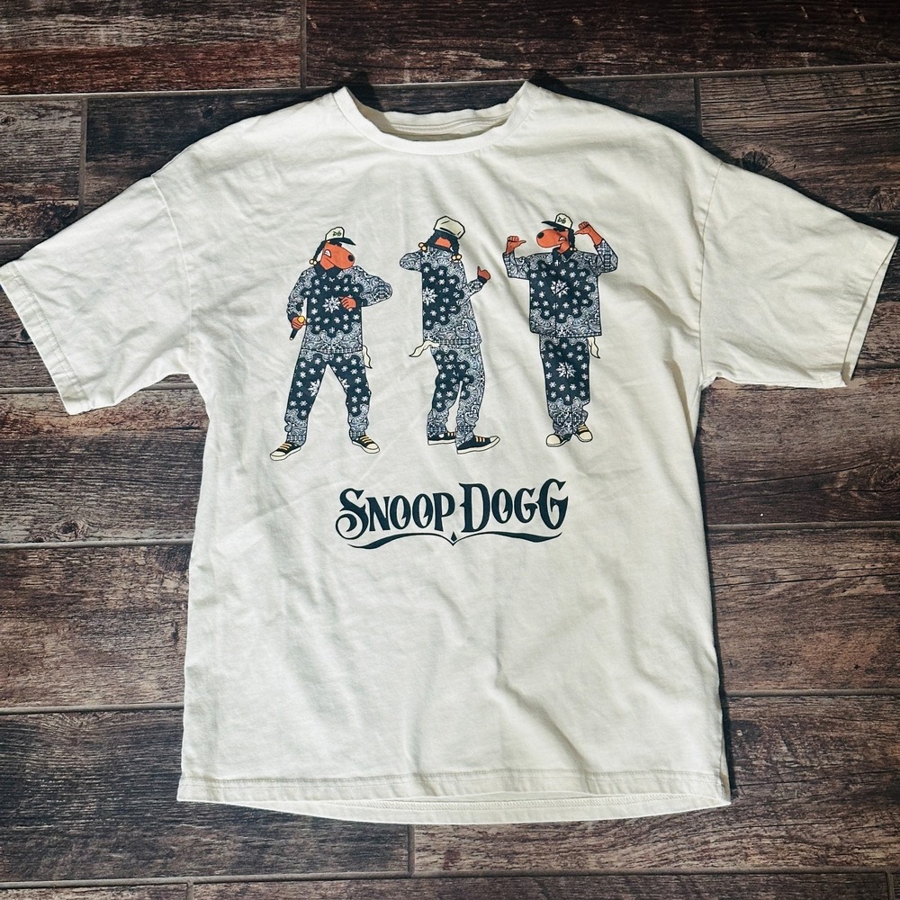 Snoop Dog - T-Shirt - Men's Size Small - T-Shirt - Beige - Dogg Supply